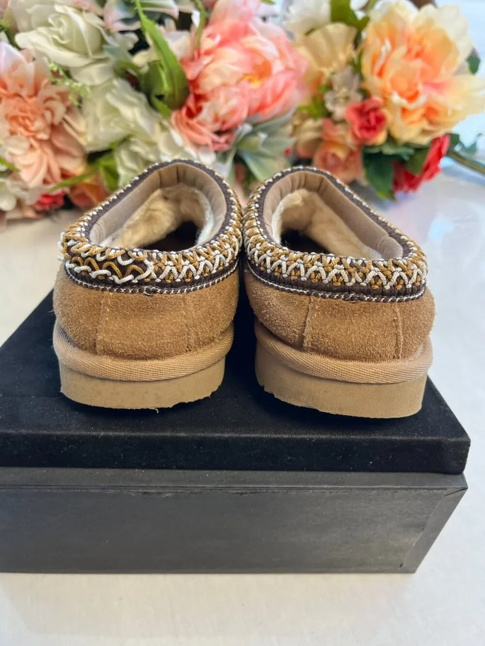 UGG Kids Chestnut Suede Braid Trim Slippers Size 12